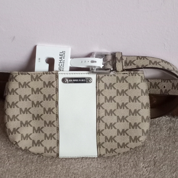 Michael kors ladies belt fanny pack